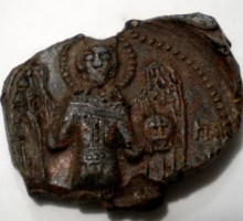 Украинских археологов удивила старинная находка: на Волыни обнаружена печать князя Рюрика