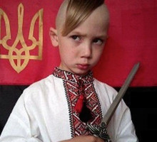 Школа ненависти: Как Украина Майдана уродует детей [ВИДЕО]