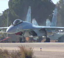 Минобороны опубликовало воздушные съемки новейшего истребителя Су-35 [ВИДЕО]