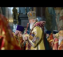 Патриарх после открытия храма в Париже объяснил, зачем РПЦ строит много церквей