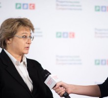 Мама не узнала дочь после 10-месячного пребывания в столичном СРЦ