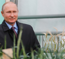 Путин поручил создать атлас мира без искажения «географической правды»