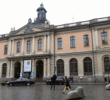 История скандала в Шведской академии, присуждающей Нобелевскую премию. Досье