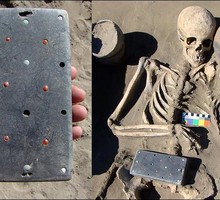 2100-летняя пряжка ремня, найденная в Туве, выглядит как потёртый смартфон