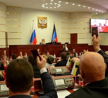 В ДНР утвердили русский язык в качестве единственного государственного