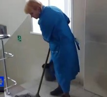 Проведя год в доме малютки, 15-месячный Серёжа вернулся домой