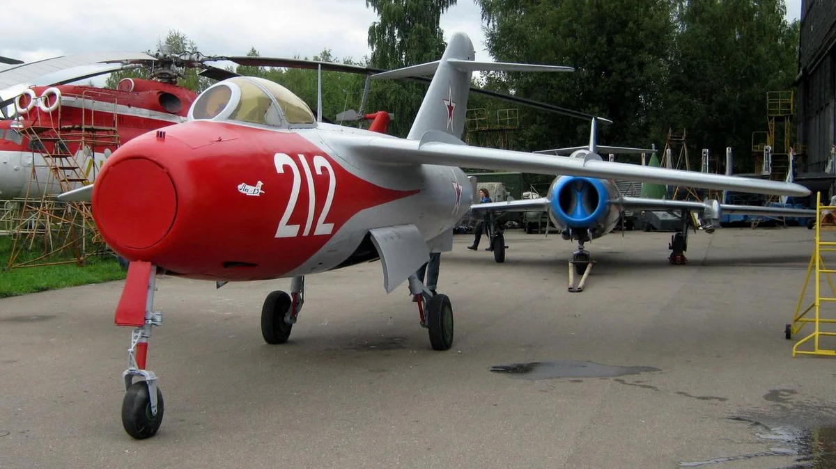mifyi-o-muzee-aviaczii-07