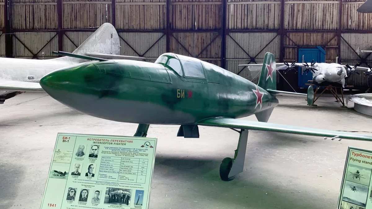mifyi-o-muzee-aviaczii-21
