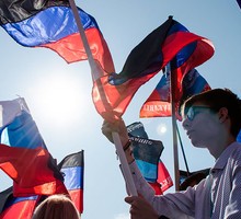 На передовой в Донбассе засветились американские генералы – кадры