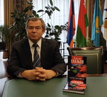 ВОЗ заявляет, что политика масок и социального дистанцирования будет действовать бессрочно