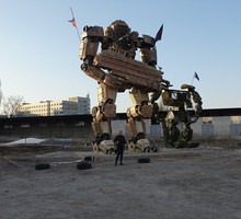 Россия впервые публично поставила военную технику в ДНР