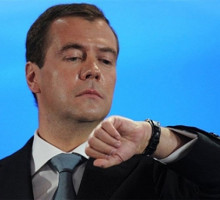 На кого работает Медведев?