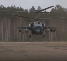 Минобороны показало видео уничтожения склада с боеприпасами вертолётом Ка-52