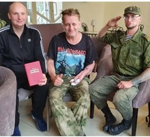 В Мариуполе приступили к демонтажу разрушенных домов