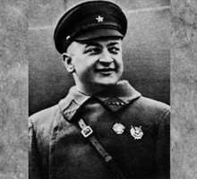 Тухачевского сделал великим полководцем Хрущёв