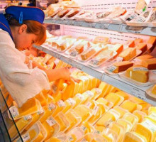 Почти 80% сыра в России оказалось фальсификатом