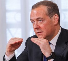 Дмитрий Медведев: России нужен кордон, страхующий её земли от любых посягательств