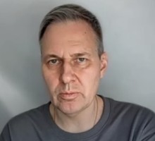 Атипичные банковские новости: обыски, связи с Эпштейном и гипероптимизм
