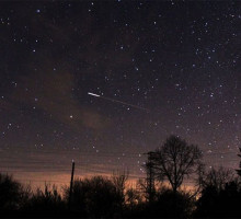 Последняя возможность. Петербуржцы в канун Нового года смогут увидеть комету с двумя хвостами