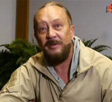 Роднянский из-за бугра показывает фигу