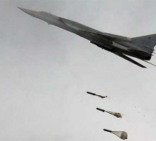 Шесть российских бомбардировщиков Ту-22М3 уничтожили лагерь и три склада боевиков в Сирии