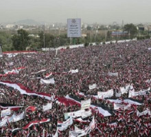 Стотысячный митинг разбомбили с воздуха: беспрецедентный акт Саудовской Аравии