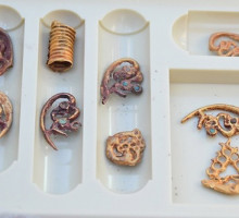 Более 500 уникальных золотых изделий найдено при раскопках кургана в Восточном Казахстане