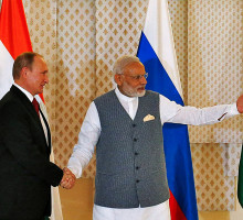 Индия получит российские ракетные комплексы, фрегаты и вертолеты на миллиарды долларов
