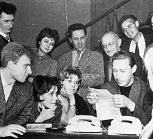 «Заплаканные американцы стоя аплодировали истории о подвиге русских женщин» «Заплаканные американцы стоя аплодировали истории о подвиге русских женщин»