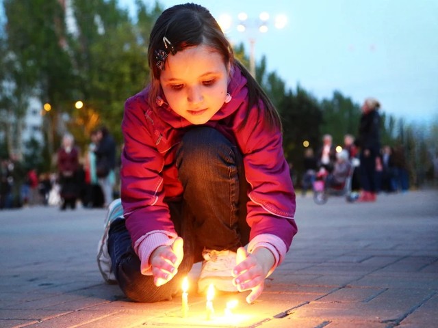 «Мама, а почему нас убивают?» «Мама, а почему нас убивают?»