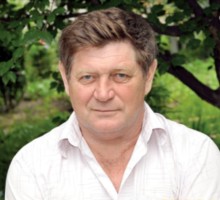 В Луцке местного писателя за поддержку РФ посадили на 6 лет В Луцке местного писателя за поддержку РФ посадили на 6 лет