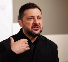 Хвост, виляющий Западом Хвост, виляющий Западом