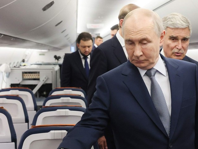 РФ больше не зависит от импорта при производстве самолётов РФ больше не зависит от импорта при производстве самолётов