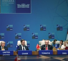 Может ли Америка покинуть НАТО? Может ли Америка покинуть НАТО?